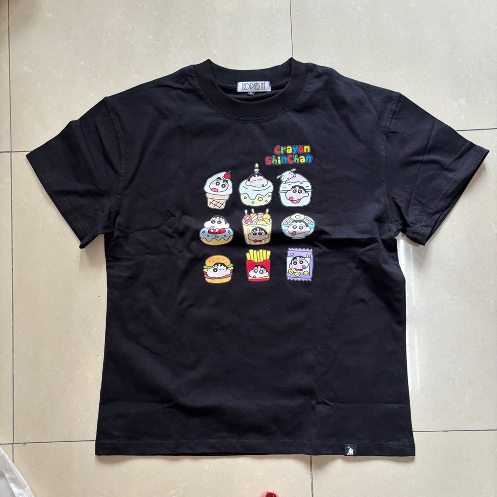 Crayon Shin-chan Unisex Adults Black Character Graphic Tee